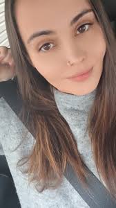 amateur OnlyFans model photo gallery 081