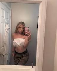 real amateur model OnlyFans-style gallery 098